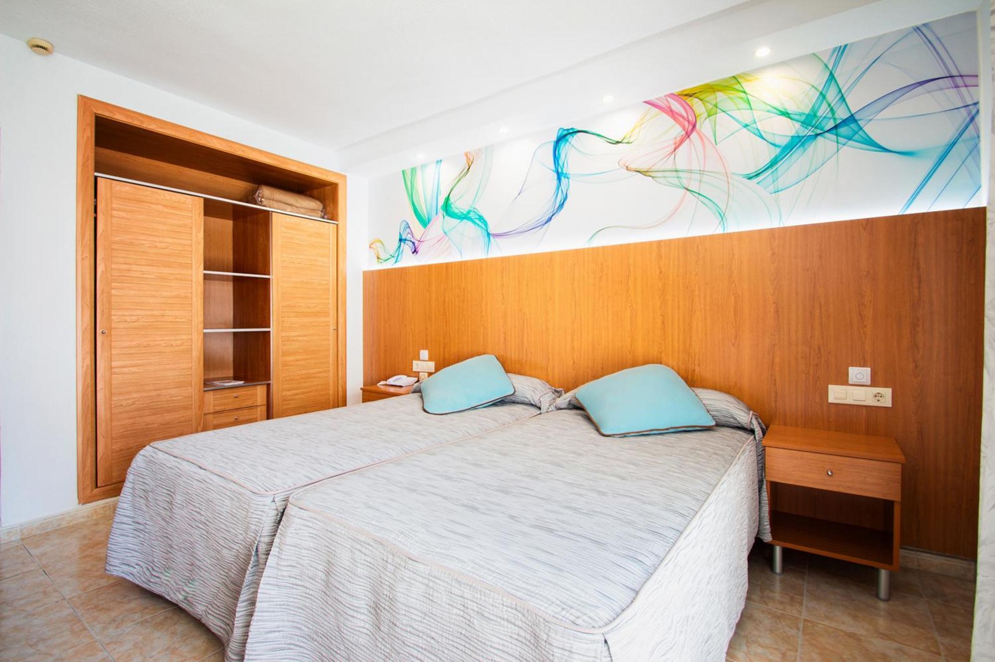 Hotel Servigroup Castilla Benidorm Ruang foto