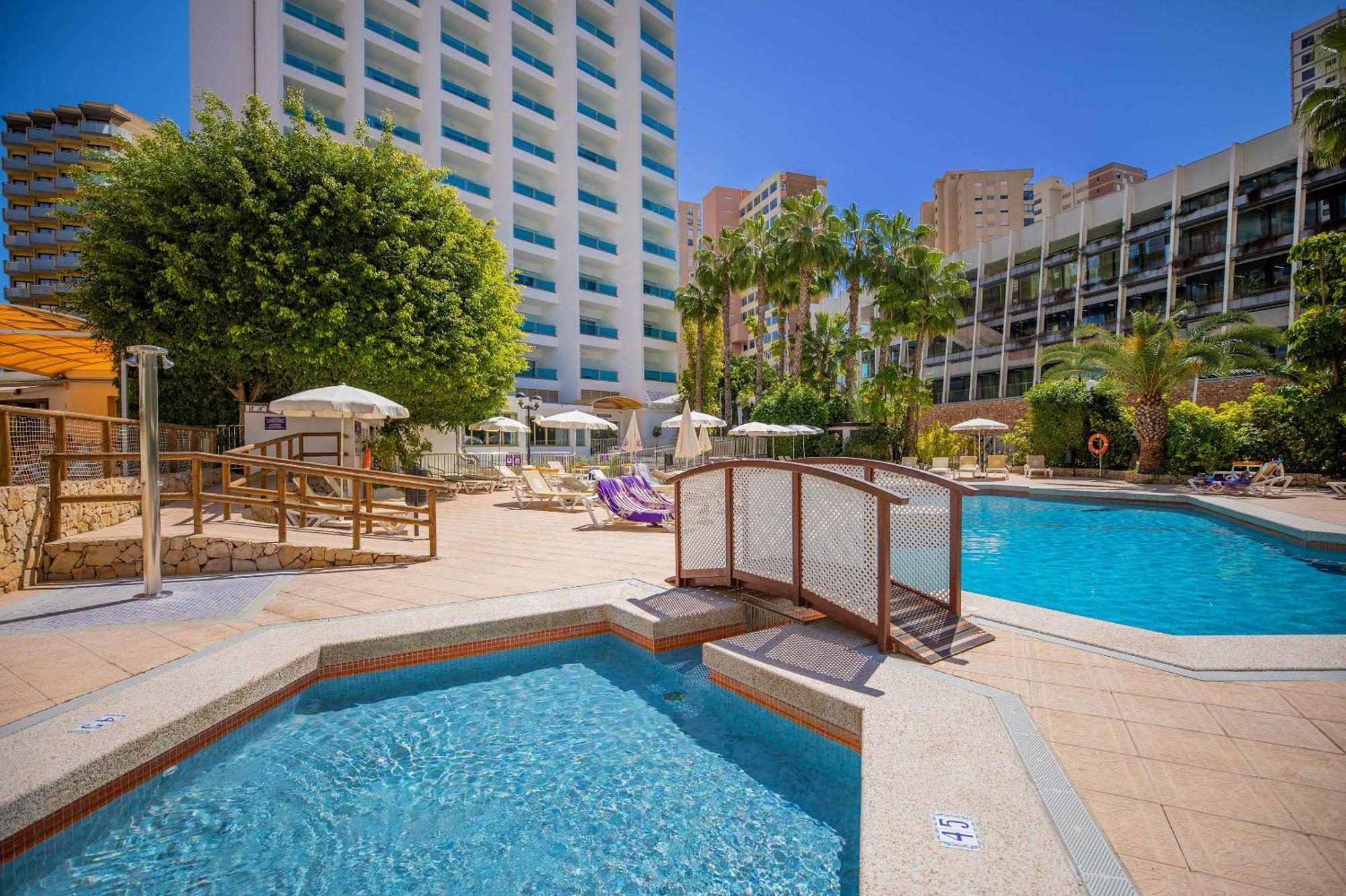 Hotel Servigroup Castilla Benidorm Bagian luar foto