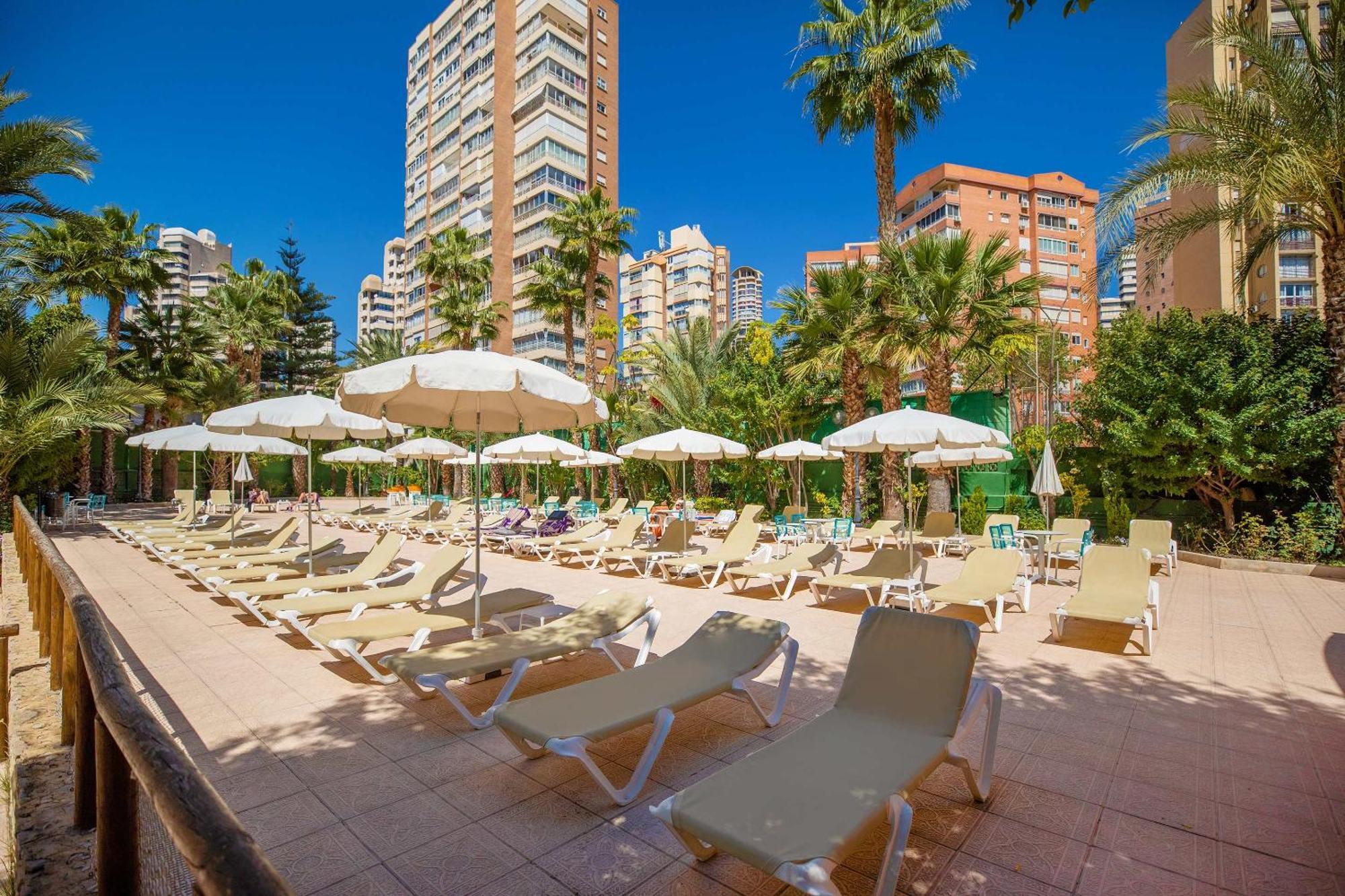 Hotel Servigroup Castilla Benidorm Bagian luar foto