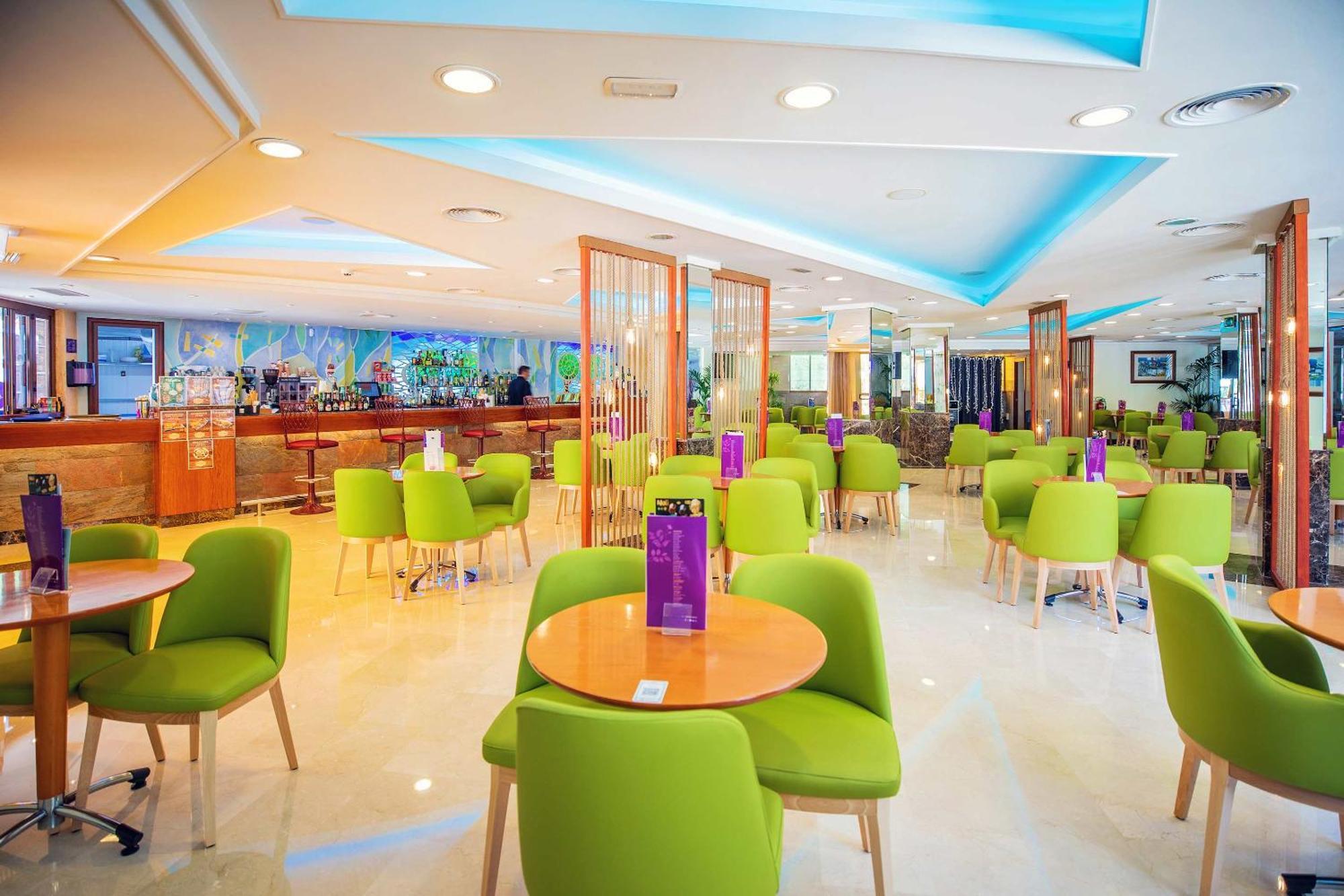 Hotel Servigroup Castilla Benidorm Bagian luar foto